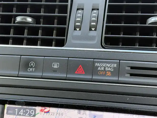 フォルクスワーゲン ポロ TSIコンフォートライン 大分県 2017(平29)年 9.4万km 青Ｍ ・ナビ(CD/DVD/BT)/・バックカメラ/・フルセグテレビ/・リモコンキー/・HIDヘッドライト/・ステアリングスイッチ/・アイドリングストップ/・MTモード付き/・純正アルミホイール