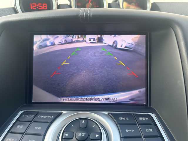 日産 フェアレディ Ｚ バージョンT 埼玉県 2012(平24)年 12.2万km ブリリアントホワイトパール (株)IDOMが運営する【じしゃロン熊谷店】の自社ローン対象車両になります。こちらは現金ご利用時の価格です。自社ローンご希望の方は別途その旨お申付け下さい。/純正HDDナビ/（フルセグTV/BT/CD/DVD/AM/FM)/ETC/バックカメラ/ハーフレザーシート/パワーシート/BOSEサウンドシステム/スマートキー/オートライト/電動格納ミラー/シートヒーター/パドルシフト/マニュアル付きオートマ/純正フロアマット/純正アルミホイール/スマートキー/プッシュスタート