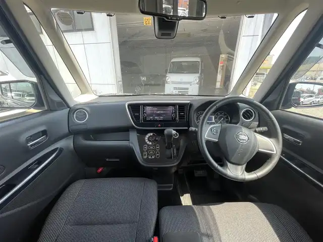 日産 デイズ ルークス ハイウェイスターX 神奈川県 2019(令1)年 6.1万km プレミアムパープルP (株)IDOMが運営する【じしゃロン秦野店】の自社ローン専用車両になりますこちらは現金またはオートローンご利用時の価格です。自社ローンご希望の方は別途その旨お申付け下さい/エマージェンシーブレーキ/踏み間違い防止アシスト/純正ナビ/　CD/DVD/BT/フルセグ/SD/アラウンドビューモニター/片側パワースライドドア/LEDオートライト/社外14インチアルミホイール/アイドリングストップ/後席サーキュレーター/純正AWサマータイヤ積み込み/スマートキー