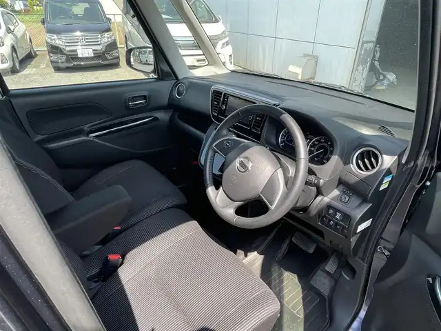 日産 デイズ ルークス ハイウェイスターX 神奈川県 2019(令1)年 6.1万km プレミアムパープルP (株)IDOMが運営する【じしゃロン秦野店】の自社ローン専用車両になりますこちらは現金またはオートローンご利用時の価格です。自社ローンご希望の方は別途その旨お申付け下さい/エマージェンシーブレーキ/踏み間違い防止アシスト/純正ナビ/　CD/DVD/BT/フルセグ/SD/アラウンドビューモニター/片側パワースライドドア/LEDオートライト/社外14インチアルミホイール/アイドリングストップ/後席サーキュレーター/純正AWサマータイヤ積み込み/スマートキー
