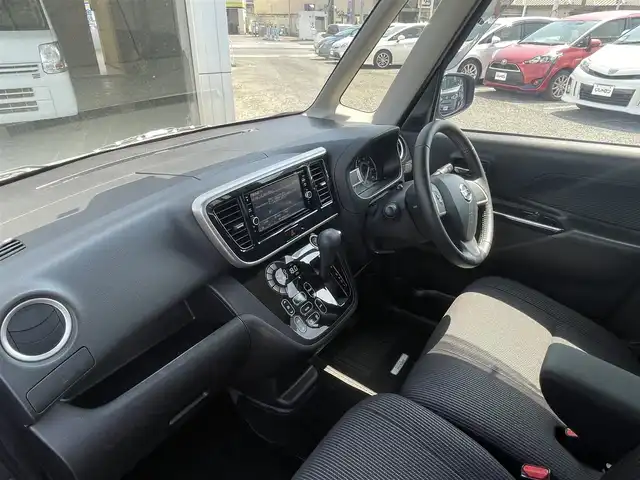 日産 デイズ ルークス ハイウェイスターX 神奈川県 2019(令1)年 6.1万km プレミアムパープルP (株)IDOMが運営する【じしゃロン秦野店】の自社ローン専用車両になりますこちらは現金またはオートローンご利用時の価格です。自社ローンご希望の方は別途その旨お申付け下さい/エマージェンシーブレーキ/踏み間違い防止アシスト/純正ナビ/　CD/DVD/BT/フルセグ/SD/アラウンドビューモニター/片側パワースライドドア/LEDオートライト/社外14インチアルミホイール/アイドリングストップ/後席サーキュレーター/純正AWサマータイヤ積み込み/スマートキー