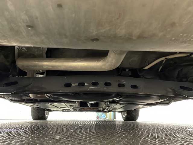 フォルクスワーゲン ゴルフ TSI コンフォートL テックED 新潟県 2018(平30)年 3.8万km ホワイトシルバーメタリック 特別装備/・LEDヘッドライト/・デジタルメータークラスター（Active Info Display)/・Volkswagen純正インフォテイメントシステム（Discover Pro）/・フルセグテレビ/・Apple Car Play/・android Auto/・Bluetooth接続/・１７インチアルミホイール/標準装備/セーフティーパッケージ/・ACC”（全車速追従機能付）/・レーンキープアシストシステムLaneAssist/・渋滞時追従支援システムTraffic Assist/・パドルシフト/・レザーマルチファンクションステアリングホイール/ドライブレコーダー/ドライバー疲労検知システム/プリクラッシュブレーキシステム/プロアクティブ・オキュパント・プロテクション/プッシュスタート/ETC2.0