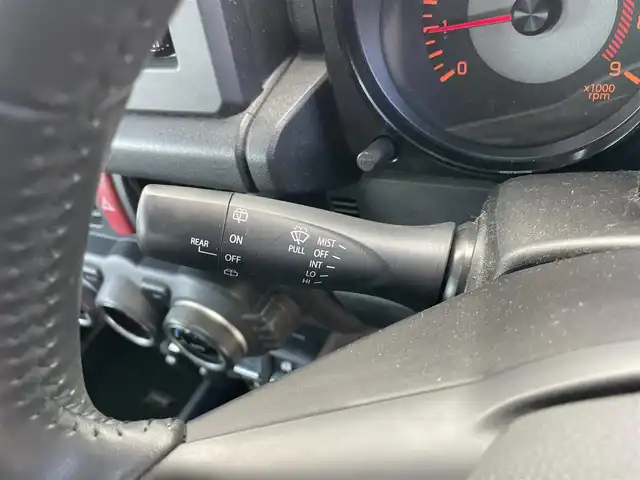 スズキ ジムニー XC 千葉県 2018(平30)年 4.7万km ブルーイッシュブラックパール3 純正ナビ/バックカメラ/ビルトインＥＴＣ/クルーズコントロール/ＵＳＢソケット/前席シートヒーター/ＬＥＤヘッドライト/オートライト/衝突軽減ブレーキ/横滑り防止装置/プッシュスタート/スマートキー