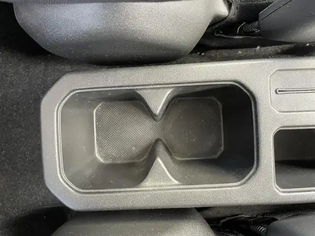 スズキ ジムニー XC 千葉県 2018(平30)年 4.7万km ブルーイッシュブラックパール3 純正ナビ/バックカメラ/ビルトインＥＴＣ/クルーズコントロール/ＵＳＢソケット/前席シートヒーター/ＬＥＤヘッドライト/オートライト/衝突軽減ブレーキ/横滑り防止装置/プッシュスタート/スマートキー