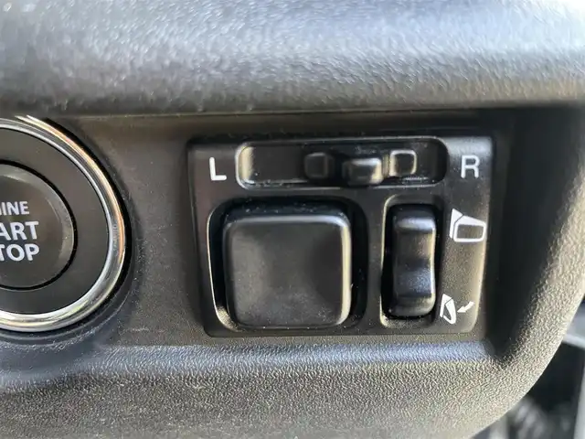 スズキ ジムニー XC 千葉県 2018(平30)年 4.7万km ブルーイッシュブラックパール3 純正ナビ/バックカメラ/ビルトインＥＴＣ/クルーズコントロール/ＵＳＢソケット/前席シートヒーター/ＬＥＤヘッドライト/オートライト/衝突軽減ブレーキ/横滑り防止装置/プッシュスタート/スマートキー