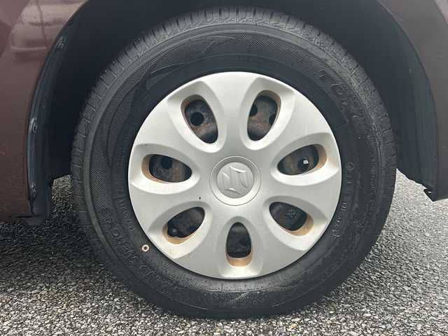 スズキ アルト F 沖縄県 2012(平24)年 5.3万km マルーンブラウンパール 社外ナビ　/（ＡＭ／ＦＭ／ＣＤ）　/ワンセグＴＶ　/純正フロアマット　/ＥＴＣ　/オートエアコン　/ハロゲンヘッドライト　/ベンチシート　/ＵＳＢ入力端子