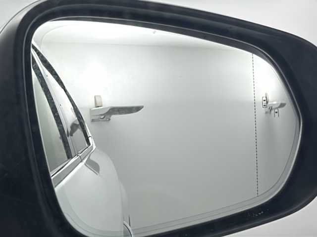 レクサス ＮＸ 300 Fスポーツ 愛知県 2018(平30)年 3.1万km ソニッククォーツ ワンオーナー/禁煙車/純正10.3インチナビ/（DVD/CD/Bluetooth/ApplCarPlay/AndroidAuto/フルセグTV/AM/FM)/ムーンルーフ/シーケンシャルウインカー/レクサスセーフティセンス/・プリクラッシュセーフティ/・レーントレーシングアシスト/・レーダークルーズコントロール/・オートマチックハイビーム/・先行車発信お知らせ機能/クリアランスソナー/ブラインドスポットモニター/ETC2.0/ドライブレコーダー/本革シート/パワーシート/メモリシート/シートヒーター/エアシート/パドルシフト/ステアリングヒーター/3眼式LEDヘッドライト/純正アルミホイール/スマートキー/スペアキー有/純正フロアマット/トノカバー/ルーフレール