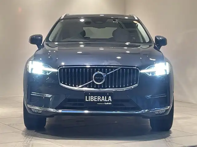 ボルボ ボルボ ＸＣ６０ B5 AWD インスクリプション 愛知県 2021(令3)年 1.1万km デニムブルーメタリック ベージュレザーシート　/シートヒーター　/エアコンシート　/ハーマンカードンサウンド　/オルフォス製クリスタルシフトノブ　/ＨＵＤ　/グーグルマップ　/３６０度カメラ　/ＡｐｐｌｅＣａｒＰｌａｙ　/ＡＣＣ　/ＬＫＡ/BSM/ドライブレコーダー/アイドリングストップ/パワーバックドア/LEDヘッドライト/ウィンカーミラー