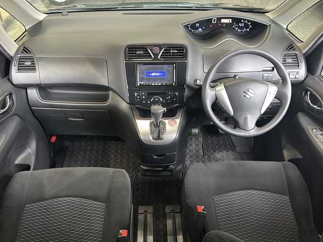 スズキ ランディ 2．0S 静岡県 2011(平23)年 8.1万km スチールブルーメタリック 純正メモリナビ/・CD/・DVD/・フルセグＴＶ/・Bluetooth/・AM/・FM/主要装備/・片側パワスラ/・クルコン/・バックカメラ/・ETC/・TVキャンセラー/・オートライト/・純正フロアマット/・Wエアバック/・オートエアコン