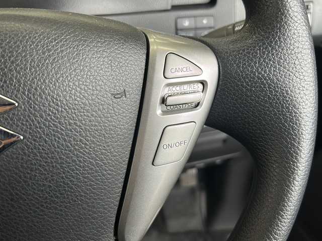 スズキ ランディ 2．0S 静岡県 2011(平23)年 8.1万km スチールブルーメタリック 純正メモリナビ/・CD/・DVD/・フルセグＴＶ/・Bluetooth/・AM/・FM/主要装備/・片側パワスラ/・クルコン/・バックカメラ/・ETC/・TVキャンセラー/・オートライト/・純正フロアマット/・Wエアバック/・オートエアコン