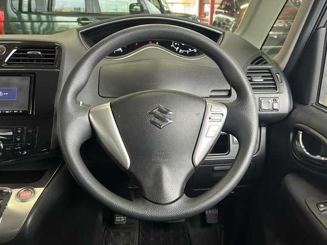 スズキ ランディ 2．0S 静岡県 2011(平23)年 8.1万km スチールブルーメタリック 純正メモリナビ/・CD/・DVD/・フルセグＴＶ/・Bluetooth/・AM/・FM/主要装備/・片側パワスラ/・クルコン/・バックカメラ/・ETC/・TVキャンセラー/・オートライト/・純正フロアマット/・Wエアバック/・オートエアコン