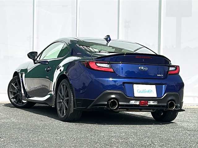スバル ＢＲＺ S 福岡県 2021(令3)年 3.9万km 青 社外9インチナビ/（Bカメラ、CD、DVD、Bluetooth、USB、HDMI、FUX、TV）/STIフルエアロ/STIマフラー/ハーフレザーシート/クルーズコントロール/純正18インチホイール/LEDヘッドライト/シートヒーター/デュアルエアコン/ステリングボタン/電格ミラー