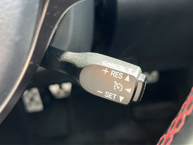 スバル ＢＲＺ S 福岡県 2021(令3)年 3.9万km 青 社外9インチナビ/（Bカメラ、CD、DVD、Bluetooth、USB、HDMI、FUX、TV）/STIフルエアロ/STIマフラー/ハーフレザーシート/クルーズコントロール/純正18インチホイール/LEDヘッドライト/シートヒーター/デュアルエアコン/ステリングボタン/電格ミラー