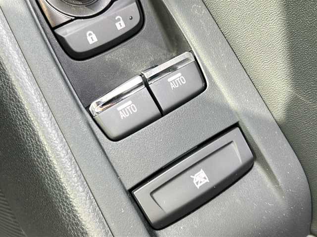 スバル ＢＲＺ S 福岡県 2021(令3)年 3.9万km 青 社外9インチナビ/（Bカメラ、CD、DVD、Bluetooth、USB、HDMI、FUX、TV）/STIフルエアロ/STIマフラー/ハーフレザーシート/クルーズコントロール/純正18インチホイール/LEDヘッドライト/シートヒーター/デュアルエアコン/ステリングボタン/電格ミラー