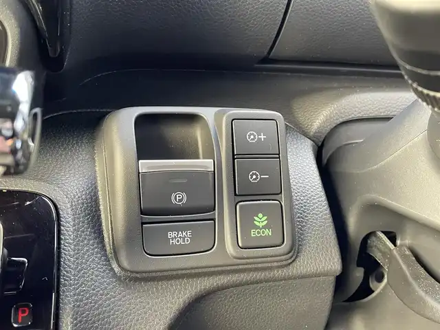 ホンダ Ｎ ＢＯＸ カスタム L ターボ 道央・札幌 2023(令5)年 1.2万km クリスタルブラックパール 登録時走行距離12/001km/ワンオーナー/　４　W　D　/寒冷地仕様/ターボ/ホンダセンシング/　・レーンキープアシスト/　・衝突軽減ブレーキ/　・誤発進抑制機能/　・後方誤発進抑制機能/　・歩行者事故軽減ステアリング/　・先行車発進お知らせ機能/　・オートハイビーム/純正ナビ（CD/DVD/FM/AM/SD/BT)/フルセグ（走行中視聴可能）/バックカメラ/フロントカメラ/ウィンカーミラー/クルーズコントロール（追従走行あり）/アイドリングストップ/ドアバイザー/プッシュスタート/両側パワースライドドア/ETC/ドライブレコーダー/スペアキー×１/純正エンジンスターター/ベンチシート/純正フロアマット/シートヒーター（運転席/助手席）/横滑り防止装置/盗難防止装置/フォグランプ/ステアリングスイッチ/革巻きステアリング/イルミネーションコントロール/ECONスイッチ/ワイパー間欠時間コントローラー/パドルシフト/MTモード付AT/ミラーヒーター/プラズマクラスター搭載エアコン/ヘッドライトレベライザー/シートバックテーブル