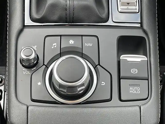 マツダ ＣＸ－３ 15S スーパー エッジー 島根県 2023(令5)年 0.8万km ベージュ 登録時走行距離　7183km/ワンオーナー/純正ナビ/（Bluetooth/AM/FM/CD/DVD)/フルセグテレビ/アラウンドビューモニター/レーダークルーズコントロール/ブラインドスポットモニター/パワーシート（D席）/シートヒーター（DN席）/メモリシート/ハーフレザー/ステアリングヒーター/ヘッドアップディスプレイ/衝突軽減ブレーキ/車線逸脱警報/コーナーセンサー/純正アルミ１８インチ/・カラーコード　４８S