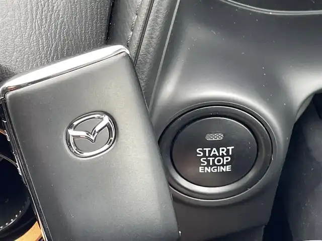 マツダ ＣＸ－３ 15S スーパー エッジー 島根県 2023(令5)年 0.8万km ベージュ 登録時走行距離　7183km/ワンオーナー/純正ナビ/（Bluetooth/AM/FM/CD/DVD)/フルセグテレビ/アラウンドビューモニター/レーダークルーズコントロール/ブラインドスポットモニター/パワーシート（D席）/シートヒーター（DN席）/メモリシート/ハーフレザー/ステアリングヒーター/ヘッドアップディスプレイ/衝突軽減ブレーキ/車線逸脱警報/コーナーセンサー/純正アルミ１８インチ/・カラーコード　４８S