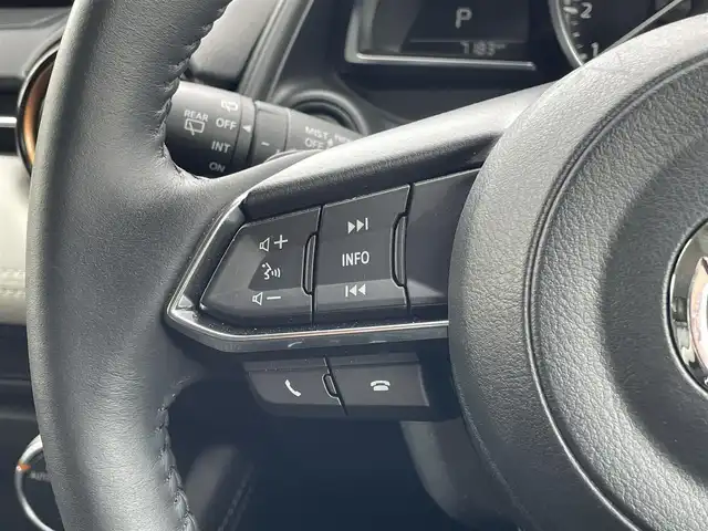 マツダ ＣＸ－３ 15S スーパー エッジー 島根県 2023(令5)年 0.8万km ベージュ 登録時走行距離　7183km/ワンオーナー/純正ナビ/（Bluetooth/AM/FM/CD/DVD)/フルセグテレビ/アラウンドビューモニター/レーダークルーズコントロール/ブラインドスポットモニター/パワーシート（D席）/シートヒーター（DN席）/メモリシート/ハーフレザー/ステアリングヒーター/ヘッドアップディスプレイ/衝突軽減ブレーキ/車線逸脱警報/コーナーセンサー/純正アルミ１８インチ/・カラーコード　４８S