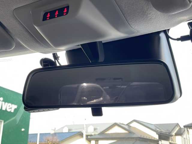 トヨタ ライズ G 青森県 2023(令5)年 1.3万km シャイニングホワイトパール 4WD/ワンオーナー/寒冷地仕様/純正9インチディスプレイオーディオ/フルセグTV・Bluetooth・HDMI・USB/バックカメラ/前席シートヒーター/スマートアシスト/衝突回避支援ブレーキ/車線逸脱抑制制御機能/前後誤発進抑制機能/前後コーナーセンサー/オートハイビーム/ワイパーデアイサー/前後ドライブレコーダー/LEDヘッドライト/純正16インチアルミ/プッシュスタート/スマートキー