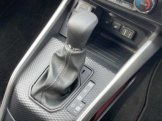 トヨタ ライズ G 青森県 2023(令5)年 1.3万km シャイニングホワイトパール 4WD/ワンオーナー/寒冷地仕様/純正9インチディスプレイオーディオ/フルセグTV・Bluetooth・HDMI・USB/バックカメラ/前席シートヒーター/スマートアシスト/衝突回避支援ブレーキ/車線逸脱抑制制御機能/前後誤発進抑制機能/前後コーナーセンサー/オートハイビーム/ワイパーデアイサー/前後ドライブレコーダー/LEDヘッドライト/純正16インチアルミ/プッシュスタート/スマートキー