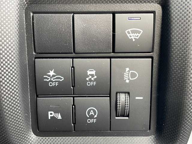 トヨタ ライズ G 青森県 2023(令5)年 1.3万km シャイニングホワイトパール 4WD/ワンオーナー/寒冷地仕様/純正9インチディスプレイオーディオ/フルセグTV・Bluetooth・HDMI・USB/バックカメラ/前席シートヒーター/スマートアシスト/衝突回避支援ブレーキ/車線逸脱抑制制御機能/前後誤発進抑制機能/前後コーナーセンサー/オートハイビーム/ワイパーデアイサー/前後ドライブレコーダー/LEDヘッドライト/純正16インチアルミ/プッシュスタート/スマートキー