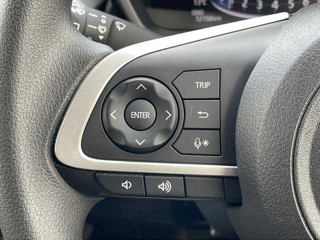 トヨタ ライズ G 青森県 2023(令5)年 1.3万km シャイニングホワイトパール 4WD/ワンオーナー/寒冷地仕様/純正9インチディスプレイオーディオ/フルセグTV・Bluetooth・HDMI・USB/バックカメラ/前席シートヒーター/スマートアシスト/衝突回避支援ブレーキ/車線逸脱抑制制御機能/前後誤発進抑制機能/前後コーナーセンサー/オートハイビーム/ワイパーデアイサー/前後ドライブレコーダー/LEDヘッドライト/純正16インチアルミ/プッシュスタート/スマートキー