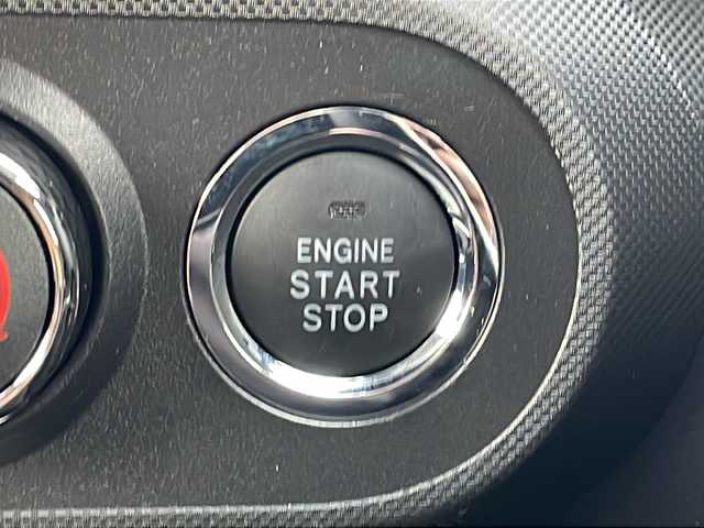 トヨタ ライズ G 青森県 2023(令5)年 1.3万km シャイニングホワイトパール 4WD/ワンオーナー/寒冷地仕様/純正9インチディスプレイオーディオ/フルセグTV・Bluetooth・HDMI・USB/バックカメラ/前席シートヒーター/スマートアシスト/衝突回避支援ブレーキ/車線逸脱抑制制御機能/前後誤発進抑制機能/前後コーナーセンサー/オートハイビーム/ワイパーデアイサー/前後ドライブレコーダー/LEDヘッドライト/純正16インチアルミ/プッシュスタート/スマートキー