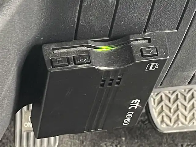 トヨタ シエンタ DICE G 群馬県 2015(平27)年 3.7万km クールホワイト ナビ　バックカメラ　フルセグＴＶ　Ｂｌｕｅｔｏｏｔｈ接続　ＥＴＣ　電動スライドドア　キセノンヘッドライト　フォグランプ　エアコン　ステアリングリモコン　電動格納ミラー　純正フロアマット　禁煙車