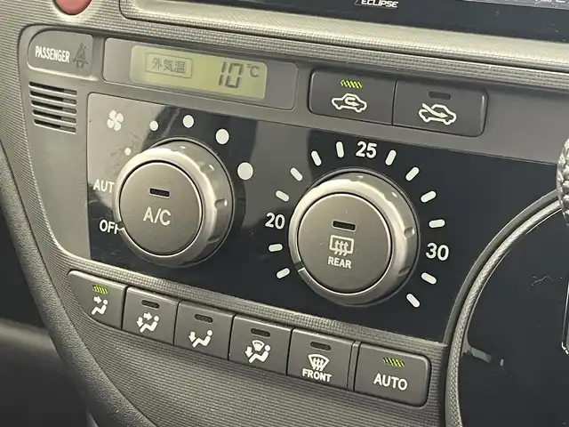 トヨタ シエンタ DICE G 群馬県 2015(平27)年 3.7万km クールホワイト ナビ　バックカメラ　フルセグＴＶ　Ｂｌｕｅｔｏｏｔｈ接続　ＥＴＣ　電動スライドドア　キセノンヘッドライト　フォグランプ　エアコン　ステアリングリモコン　電動格納ミラー　純正フロアマット　禁煙車