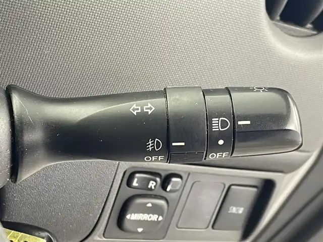 トヨタ シエンタ DICE G 群馬県 2015(平27)年 3.7万km クールホワイト ナビ　バックカメラ　フルセグＴＶ　Ｂｌｕｅｔｏｏｔｈ接続　ＥＴＣ　電動スライドドア　キセノンヘッドライト　フォグランプ　エアコン　ステアリングリモコン　電動格納ミラー　純正フロアマット　禁煙車