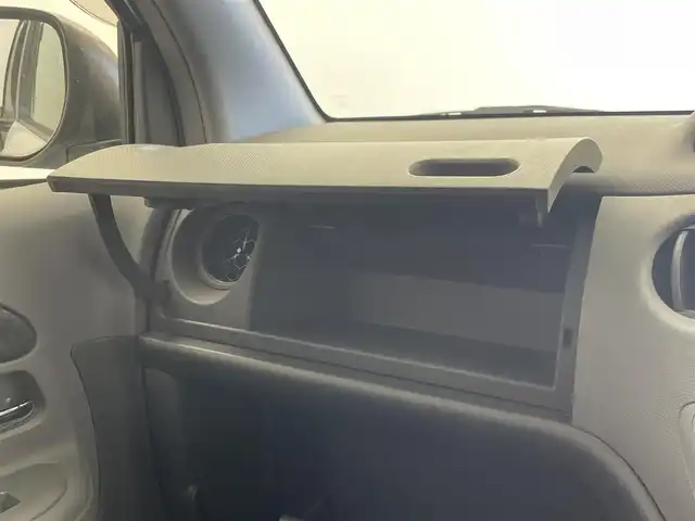 トヨタ シエンタ DICE G 群馬県 2015(平27)年 3.7万km クールホワイト ナビ　バックカメラ　フルセグＴＶ　Ｂｌｕｅｔｏｏｔｈ接続　ＥＴＣ　電動スライドドア　キセノンヘッドライト　フォグランプ　エアコン　ステアリングリモコン　電動格納ミラー　純正フロアマット　禁煙車