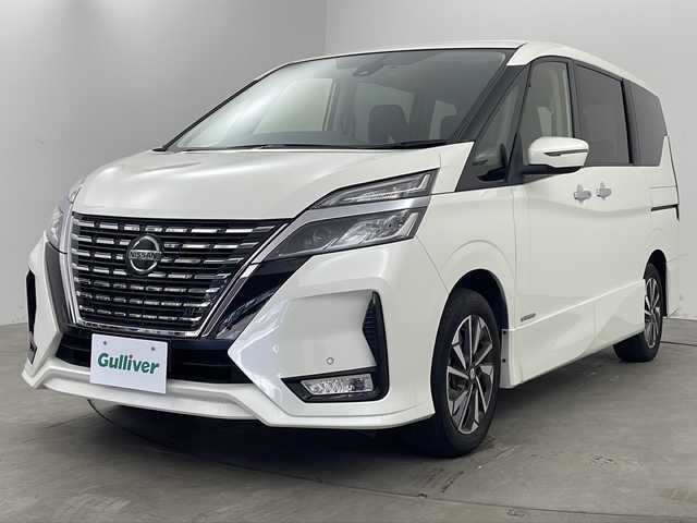 日産 セレナ ハイウェイスター V 兵庫県 2022(令4)年 3.3万km ブリリアントホワイトパール ・セーフティパックB/・カーテンエアバッグ/・サイドエアバッグシステム/・インテリジェント DA（ふらつき警報）/・電動パーキングブレーキ/・オートブレーキホールド/・プロパイロット/・ヒーター付ドアミラー/・ステアリングスイッチ/・純正10インチナビ/CD/DVD/BD/SD/BT/TV/・バックカメラ/・ビルトインETC/・前方ドライブレコーダー/・ACC/・LDW/・BSW/・BSI/・両側パワースライドドア/・LEDヘッドライト/・LEDフォグランプ/・アダプティブLEDヘッドライトシステム/・インテリジェントエマージェンシーブレーキ/・純正16インチアルミホイール/・前後コーナーセンサー/・ヒルスタートアシスト/・アイドリングストップ