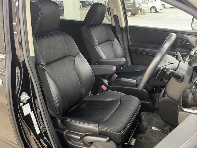 ホンダ オデッセイ アブソルート 道央・札幌 2015(平27)年 3.3万km クリスタルブラックパール HONDAセンシング/ACC/自動ブレーキ/LKAS/ステアリングアシスト/社外ナビ　ストラーダCN-RS01D/フルセグTV/Bluetooth/左右電動スライドドア/アイドリングストップ/電動ラインコントロール/ECON/TEIN車高調/EDFCII/純正フロアマット/オートライト/サイドミラーヒーター/ETC/ドアバイザー