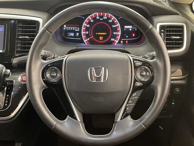 ホンダ オデッセイ アブソルート 道央・札幌 2015(平27)年 3.3万km クリスタルブラックパール HONDAセンシング/ACC/自動ブレーキ/LKAS/ステアリングアシスト/社外ナビ　ストラーダCN-RS01D/フルセグTV/Bluetooth/左右電動スライドドア/アイドリングストップ/電動ラインコントロール/ECON/TEIN車高調/EDFCII/純正フロアマット/オートライト/サイドミラーヒーター/ETC/ドアバイザー