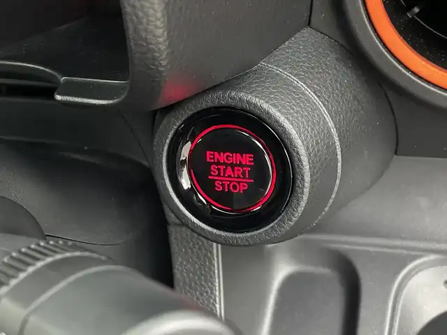 ホンダ Ｎ ＯＮＥ RS 鹿児島県 2022(令4)年 1.7万km ＤグリーンⅡ 純正ナビ/（フルセグTV/CD/DVD/BT/USB）/ホンダセンシング/レーンキープアシスト/パーキングアシスト/電子パーキングブレーキ/レーダークルーズコントロール/ドライブレコーダー/パドルシフト/ヘッドライトレベライザー/シートヒーターD/N席/バックカメラ/ETC/純正フロアマット/オートライト/LEDヘッドライト
