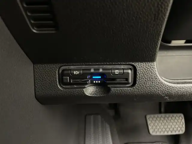 ホンダ Ｎ ＯＮＥ RS 鹿児島県 2022(令4)年 1.7万km ＤグリーンⅡ 純正ナビ/（フルセグTV/CD/DVD/BT/USB）/ホンダセンシング/レーンキープアシスト/パーキングアシスト/電子パーキングブレーキ/レーダークルーズコントロール/ドライブレコーダー/パドルシフト/ヘッドライトレベライザー/シートヒーターD/N席/バックカメラ/ETC/純正フロアマット/オートライト/LEDヘッドライト