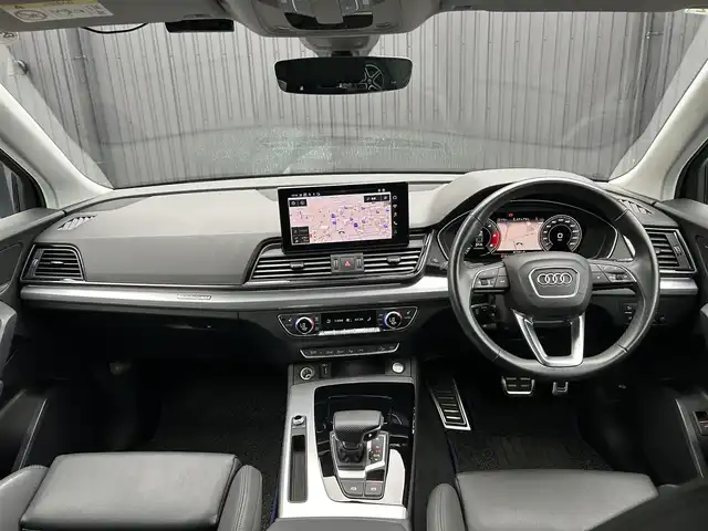 アウディ アウディ Ｑ５ 40TDIクワトロ アドバンスド 福島県 2021(令3)年 4.2万km ミトスブラックメタリック アダプティブクルーズコントロール/ブラインドスポットモニター/レーンキープアシスト/バーチャルコックピット/パーシャルレザーシート(ブラック)/パワーリアゲート/パワーシート/シートヒーター(全席)/純正メモリナビ(BT/USB)/AppleCarPlay/360°カメラ/バックカメラ/純正19AW/ドライブレコーダー(前後)/ETC2.0/LEDオートハイビーム/マトリクスLED/アンビエントライト/オートホールド/社外フロアマット/取扱説明書/保証書/スペアキー