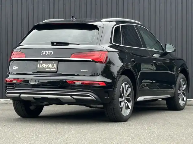 アウディ アウディ Ｑ５ 40TDIクワトロ アドバンスド 福島県 2021(令3)年 4.2万km ミトスブラックメタリック アダプティブクルーズコントロール/ブラインドスポットモニター/レーンキープアシスト/バーチャルコックピット/パーシャルレザーシート(ブラック)/パワーリアゲート/パワーシート/シートヒーター(全席)/純正メモリナビ(BT/USB)/AppleCarPlay/360°カメラ/バックカメラ/純正19AW/ドライブレコーダー(前後)/ETC2.0/LEDオートハイビーム/マトリクスLED/アンビエントライト/オートホールド/社外フロアマット/取扱説明書/保証書/スペアキー