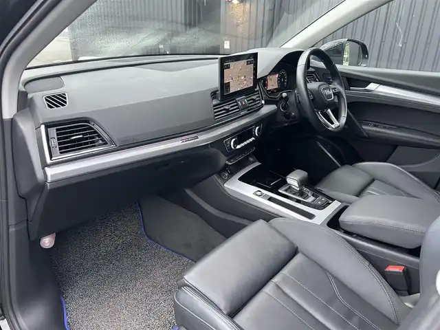 アウディ アウディ Ｑ５ 40TDIクワトロ アドバンスド 福島県 2021(令3)年 4.2万km ミトスブラックメタリック アダプティブクルーズコントロール/ブラインドスポットモニター/レーンキープアシスト/バーチャルコックピット/パーシャルレザーシート(ブラック)/パワーリアゲート/パワーシート/シートヒーター(全席)/純正メモリナビ(BT/USB)/AppleCarPlay/360°カメラ/バックカメラ/純正19AW/ドライブレコーダー(前後)/ETC2.0/LEDオートハイビーム/マトリクスLED/アンビエントライト/オートホールド/社外フロアマット/取扱説明書/保証書/スペアキー