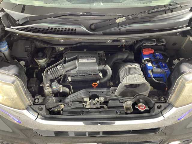 ホンダ Ｎ ＢＯＸ カスタム G ターボSSパッケージ 神奈川県 2014(平26)年 6.3万km スマートブラック シティブレーキアクティブシステム/純正7型メモリナビ/（CD/DVD/USB/iPod/BT/ワンセグTV/AUX）/バックカメラ/アイドリングストップ/クルーズコントロール/純正ETC/プッシュスタート/両側パワースライドドア/パドルシフト/革巻きステアリング/ステアリングスイッチ/ベンチシート/チップアップシート/オートライト/電動格納ミラー/純正フロアマット/15型AW/スマートキー
