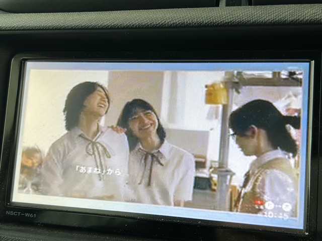 トヨタ アクア S 東京都 2012(平24)年 3.1万km シルバーM ワンオーナー/純正SDナビ/【ワンセグ・CD・ラジオ】/ETC/ドライブレコーダー/前席シートヒーター/プッシュスタート/スマートキー/スペアキーあり/電動格納ミラー/ウィンカーミラー/オートライト/純正フロアマット/ドアバイザー/新車保証書