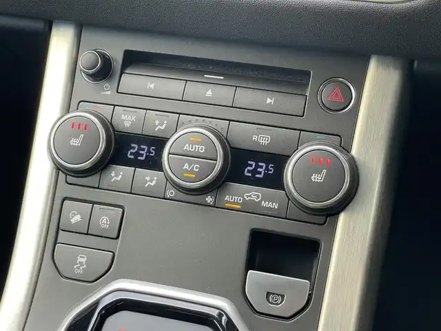 ランドローバー レンジローバーイヴォーク SE 山梨県 2018(平30)年 4.2万km 白 純正ナビ　/ＤＴＶ　/サラウンドカメラシステム　/Ｂｌｕｅｔｏｏｔｈ　/ＭＥＲＩＤＩＡＮサウンドシステム　/ハーフレザー　/シートＨ　/パドルシフト　/クルコン　/オートデールゲート/ドラレコ前後　/ＥＴＣ　/スペアキー