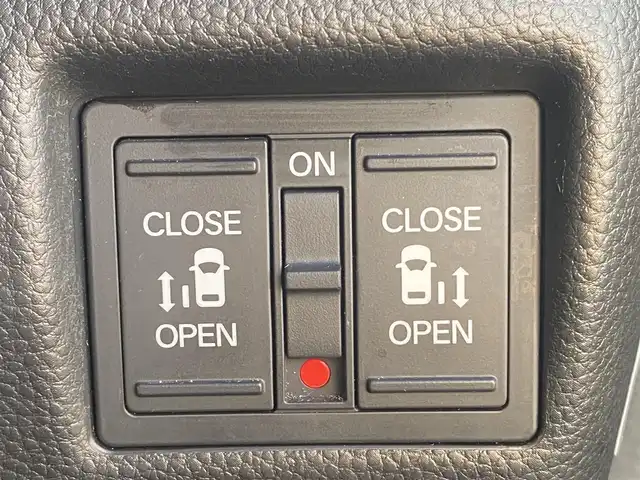 ホンダ Ｎ ＢＯＸ カスタム G L ホンダセンシング 熊本県 2020(令2)年 6.4万km プレミアムベルベットパープル・パール 純正ナビ/・フルセグTV/BT/AM/FM/DVD/バックカメラ/ホンダセンシング/・ACC/・先行車発進/・路外逸脱抑制/・レーンキープアシスト/・標識認識/オートライト/ステアリングスイッチ/電動格納ミラー/・ウィンカーミラー/ドアバイザー/LEDヘッドライト/・フォグランプ/純正フロアマット/純正14インチAW/ビルトインETC/前後ドライブレコーダー/プッシュスタート/・スマートキー