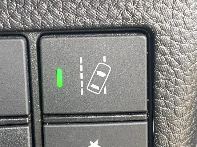 ホンダ Ｎ ＢＯＸ カスタム G L ホンダセンシング 熊本県 2020(令2)年 6.4万km プレミアムベルベットパープル・パール 純正ナビ/・フルセグTV/BT/AM/FM/DVD/バックカメラ/ホンダセンシング/・ACC/・先行車発進/・路外逸脱抑制/・レーンキープアシスト/・標識認識/オートライト/ステアリングスイッチ/電動格納ミラー/・ウィンカーミラー/ドアバイザー/LEDヘッドライト/・フォグランプ/純正フロアマット/純正14インチAW/ビルトインETC/前後ドライブレコーダー/プッシュスタート/・スマートキー