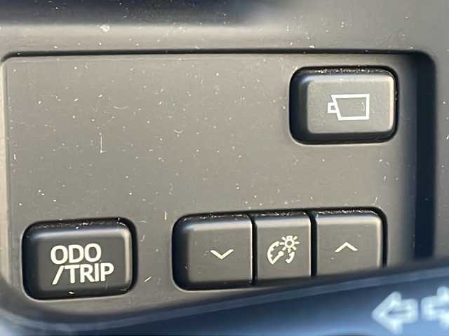 トヨタ クラウン ハイブリッド ロイヤルサルーン 大阪府 2013(平25)年 5.2万km ブラック 純正ナビ/BTオーディオ/フルセグテレビ/CD/DVD/全方位カメラ/前席パワーシート/オートライト/フォグランプ/ETC/純正フロアマット/純正ドアバイザー/ステアリングスイッチ/レーダークルーズコントロール/スペアキー