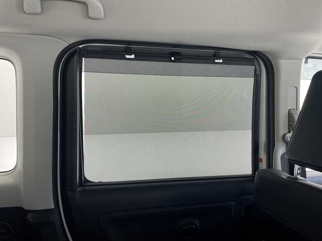 スズキ スペーシア カスタム HYBRID XS 沖縄県 2018(平30)年 6.8万km ピュアホワイトP 純正ディスプレイオーディオ（PVH-9300DVSZS）　　/DVD　/ＡＵＸ　/Ｂｌｕｅｔｏｏｔｈ　/ＥＴＣ/ハーフレザーシート　/両側パワースライドドア　/コーナーセンサー　/シートヒーター　/ＬＥＤヘッドライト　/オートライト/横滑り防止装置　/純正フロアマット/純正15インチアルミホイール