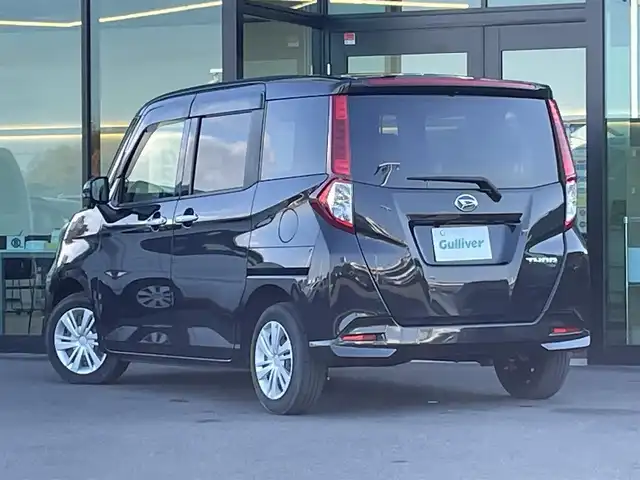 ダイハツ トール G 東京都 2023(令5)年 1.5万km ブラックマイカメタリック 純正ナビ/Bluetooth/プッシュスタート/プリクラッシュセーフティ/バックカメラ/前席シートヒーター/フルセグテレビ/コーナーセンサー/盗難防止/アイドリングストップ/ETC/プッシュスタート/キーレスエントリー/横滑り防止装置/純正ドライブレコーダー