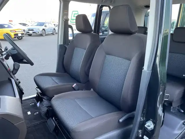 ダイハツ トール G 東京都 2023(令5)年 1.5万km ブラックマイカメタリック 純正ナビ/Bluetooth/プッシュスタート/プリクラッシュセーフティ/バックカメラ/前席シートヒーター/フルセグテレビ/コーナーセンサー/盗難防止/アイドリングストップ/ETC/プッシュスタート/キーレスエントリー/横滑り防止装置/純正ドライブレコーダー