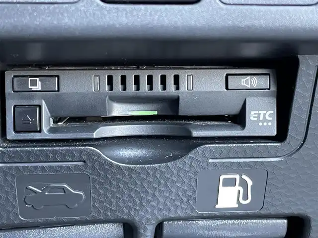 ダイハツ トール G 東京都 2023(令5)年 1.5万km ブラックマイカメタリック 純正ナビ/Bluetooth/プッシュスタート/プリクラッシュセーフティ/バックカメラ/前席シートヒーター/フルセグテレビ/コーナーセンサー/盗難防止/アイドリングストップ/ETC/プッシュスタート/キーレスエントリー/横滑り防止装置/純正ドライブレコーダー