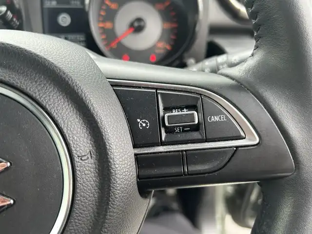 スズキ ジムニー XC 愛知県 2019(平31)年 3.3万km ジャングルグリーン 社外メモリナビ(FM/AM/CD/DVD/BT/USB/iPod/HDMI/SMARTUSEN/フルセグ)/デュアルセンサーブレーキサポート/4WD/ターボ/5MT/バックカメラ/マッドフラッグ/TOTSUGEKIマフラー/Carrozzeriaスピーカー/シートヒーター/LEDヘッドライト/フォグランプ/純正AW16インチ/電動格納ミラー/クルーズコントロール/ETC/プッシュスタート/スマートキー・スペアキー１本/ステアリングリモコン/ABS/取扱説明書・保証書